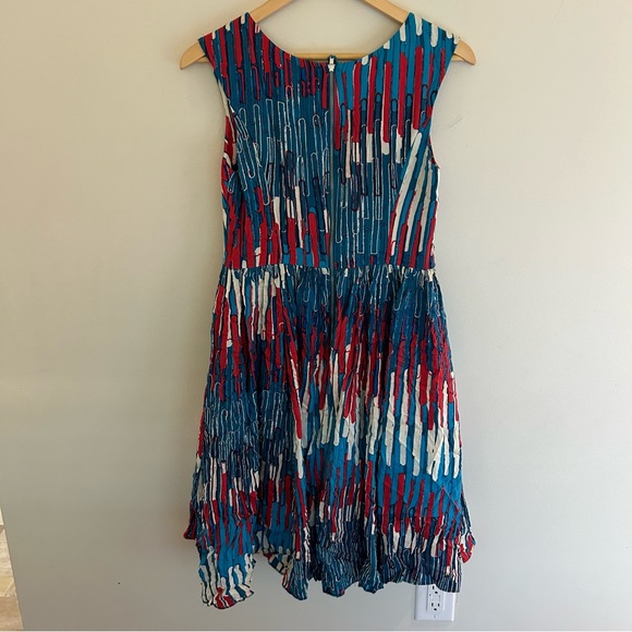 Anthropologie Red Blue Patterned Sleeveless Dress size S - Picture 2 of 6